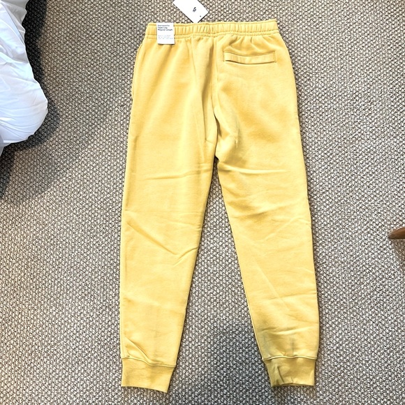 Men’s Nike joggers. - Picture 2 of 5